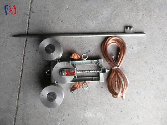 전문 100A 최대 전류 가어닝 블록 50mm 밑 지름과 안전한 전기 Earthing을 위해 주사철 재료