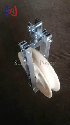 20~50KN OPGW 스트링 블록, 660x110mm 나일론 셰이브 및 광섬유 케이블 설치를 위한 직선형 설계