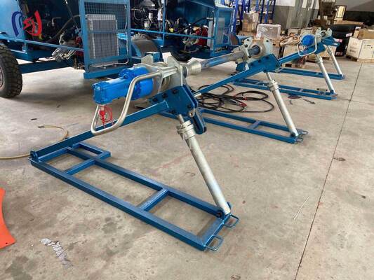 5000-7000kg 최대 릴 무게 및 45rpm 최대 속도의 유압 도체 릴 스탠드 (가공선 인입용)