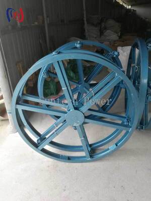 직선 케이블 릴 스탠드 (Vertical Cable Reel Stand) 는 가급적 부하가 10-70KN이며 500-1500mm 릴에 대한 공간 절약형 수직 디자인