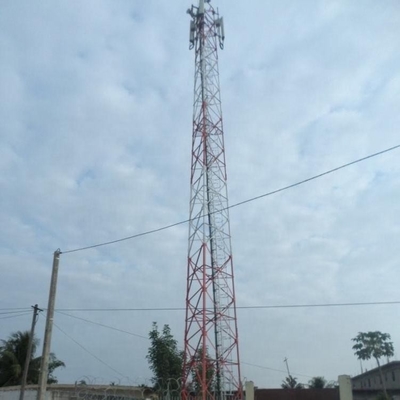 안테나 & Mw 브라켓과 세 다리달린 각도 33KV 원거리 통신 철탑립